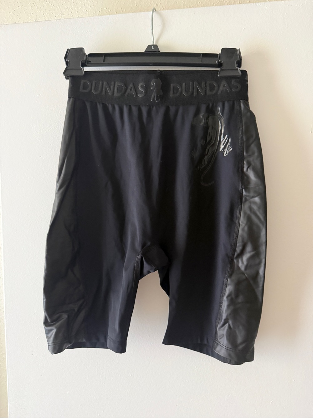 DUNDAS Black Gloss-Panel Bike Shorts with Branded Waistband